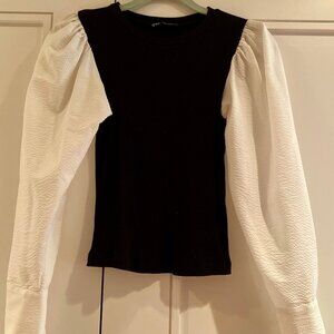 Zara Black & White Puff Sleeve Top/Sweater - Size Small
